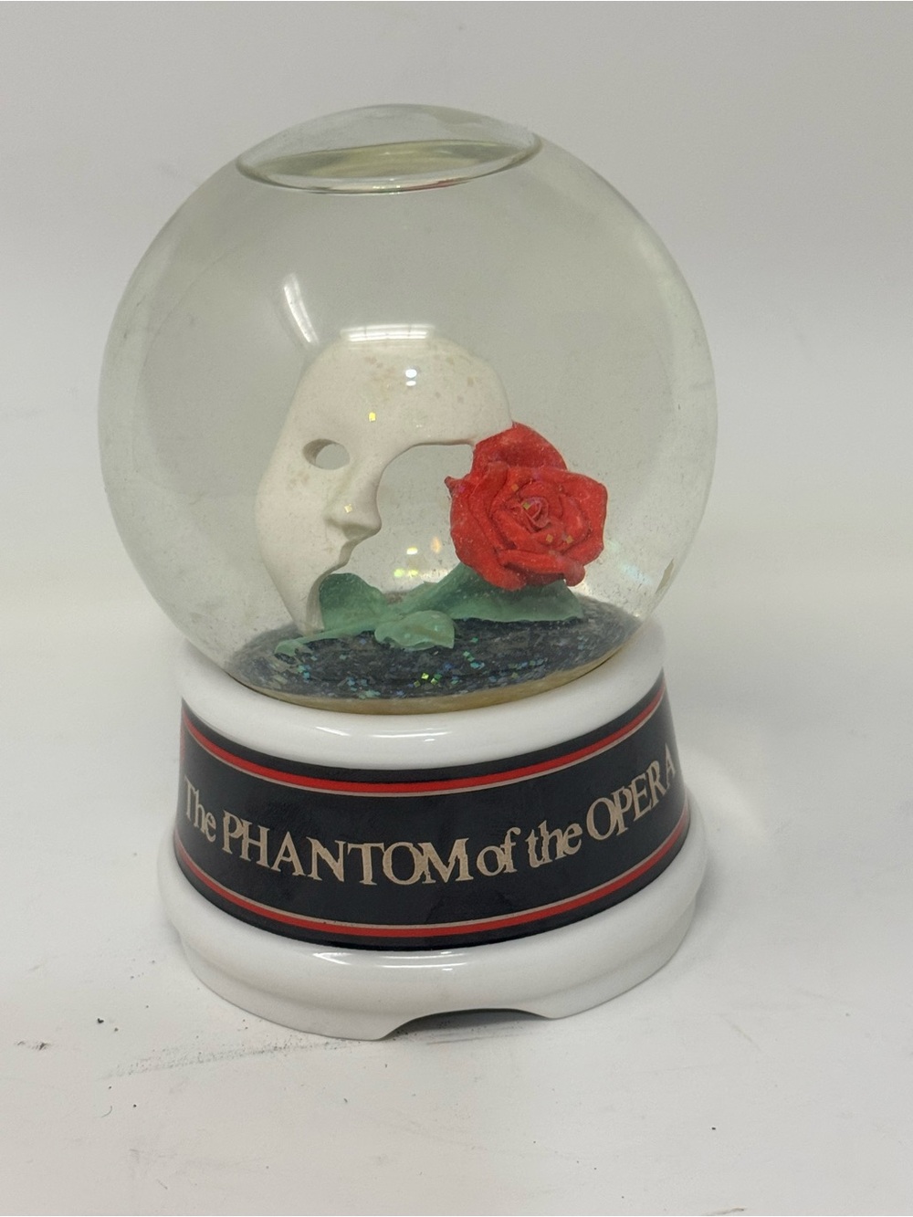 The Phantom of the Opera Red Rose Snow Globe music box preowned